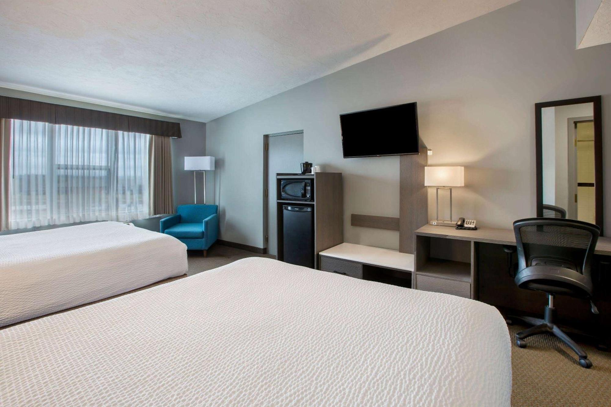 Days Inn & Suites By Wyndham Монктон Екстер'єр фото